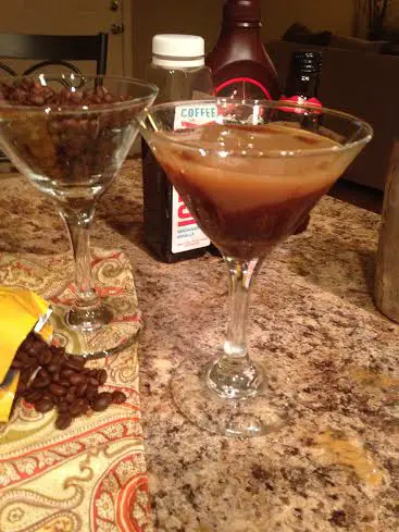 The Chocolate Coffee Martini looks so smooth and foamy. Its deep and light brown color makes it very appetizing!